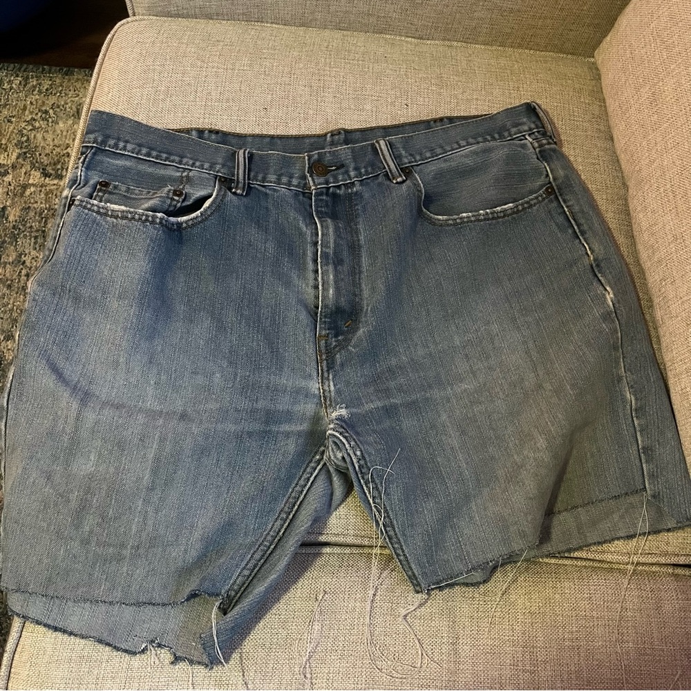 Men's Levi’s Blue Denim Jean Cutoff Shorts 38